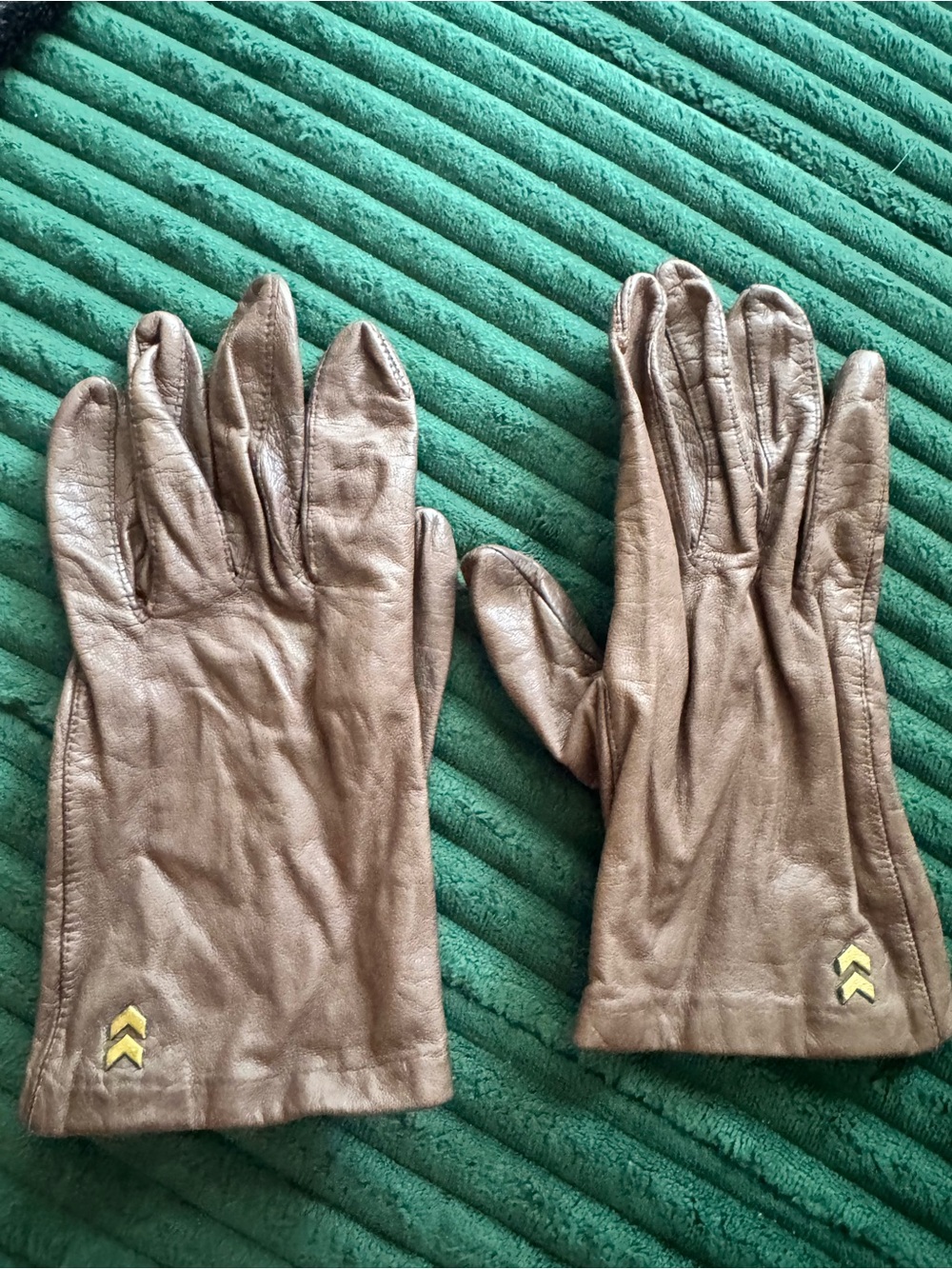 Vintage ARIS 100% Silk Lined Leather Gloves Brown Size 7.5